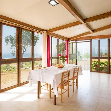 1 Bedroom Awesome In * Diamante