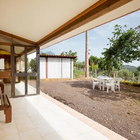 1 Bedroom Awesome In Prázdninový dům Diamante