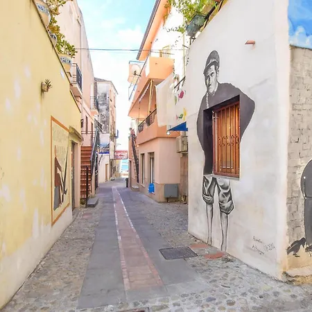 1 Bedroom Awesome In Prázdninový dům